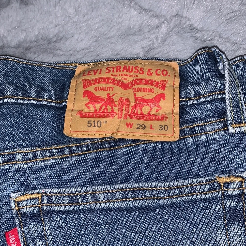 jeans - Picture 3 of 3